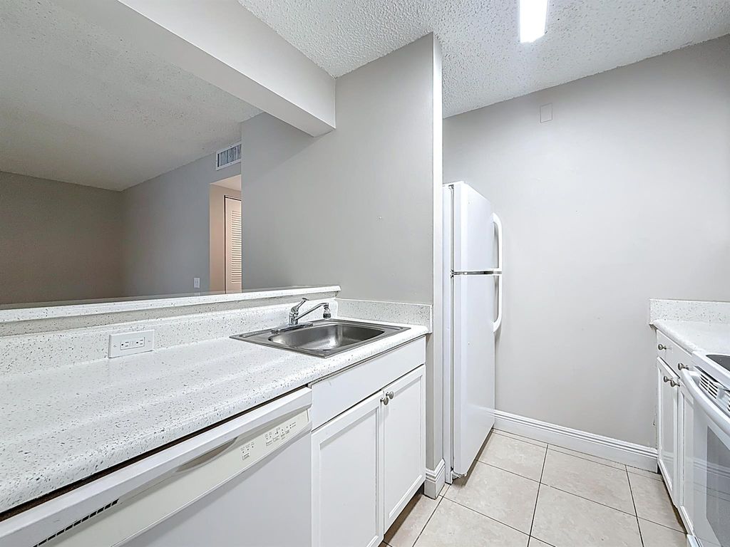 Photo of 719 Meadows Circle, Boynton Beach, FL 33436 (MLS # R11083396)