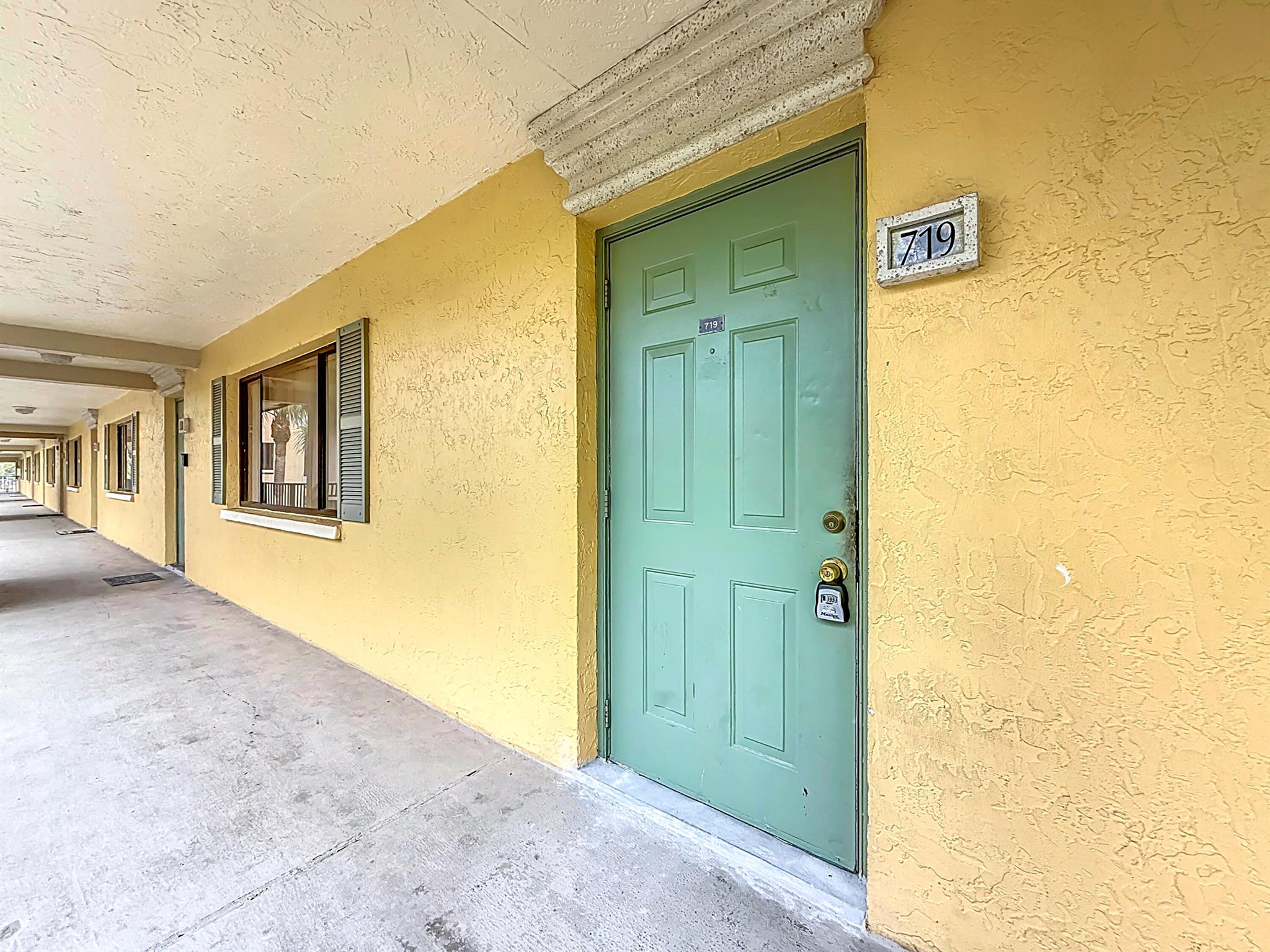 MEADOWS ON THE GREEN CONDO - Residential Lease