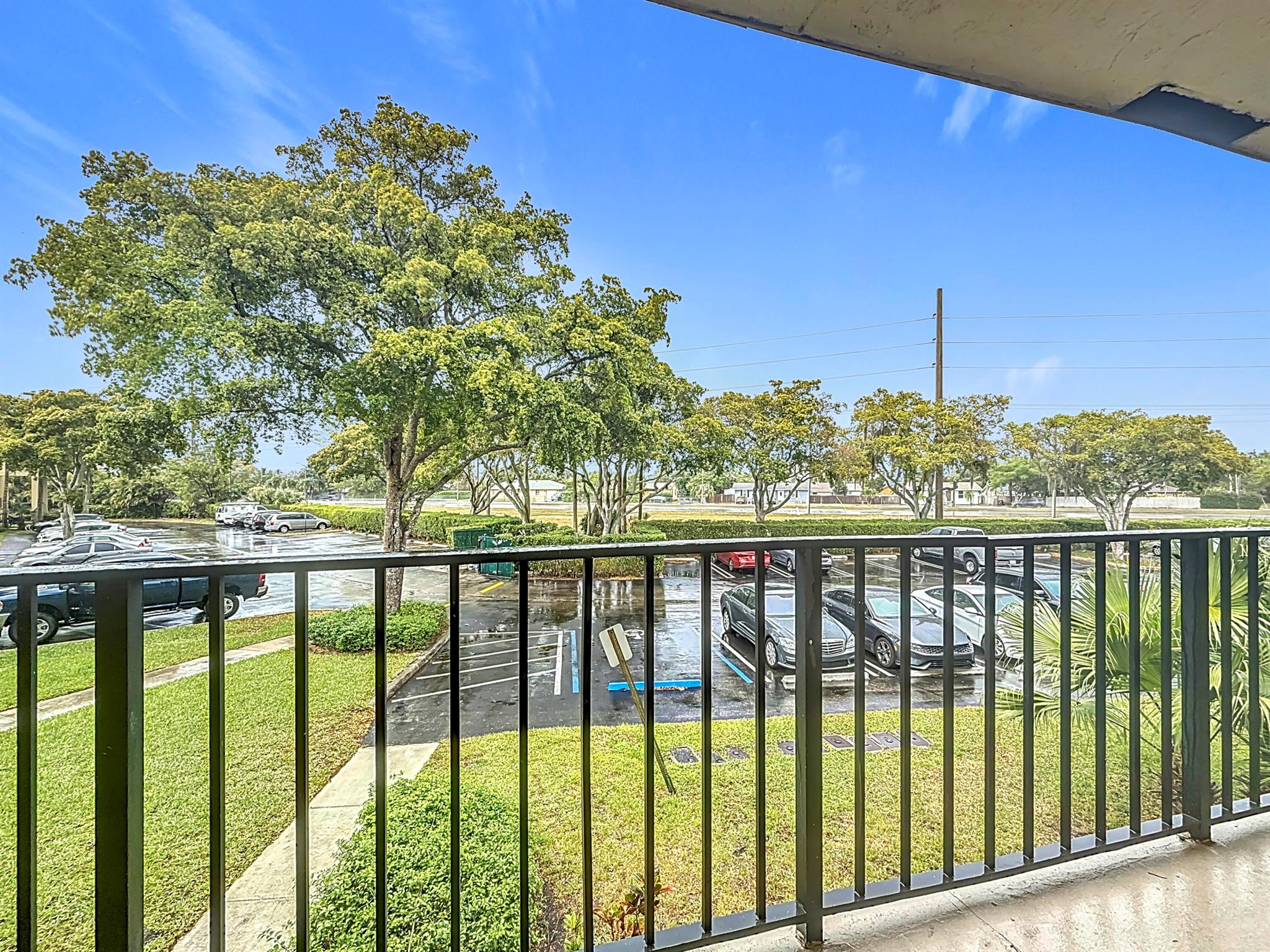 MEADOWS ON THE GREEN CONDO - Residential Lease