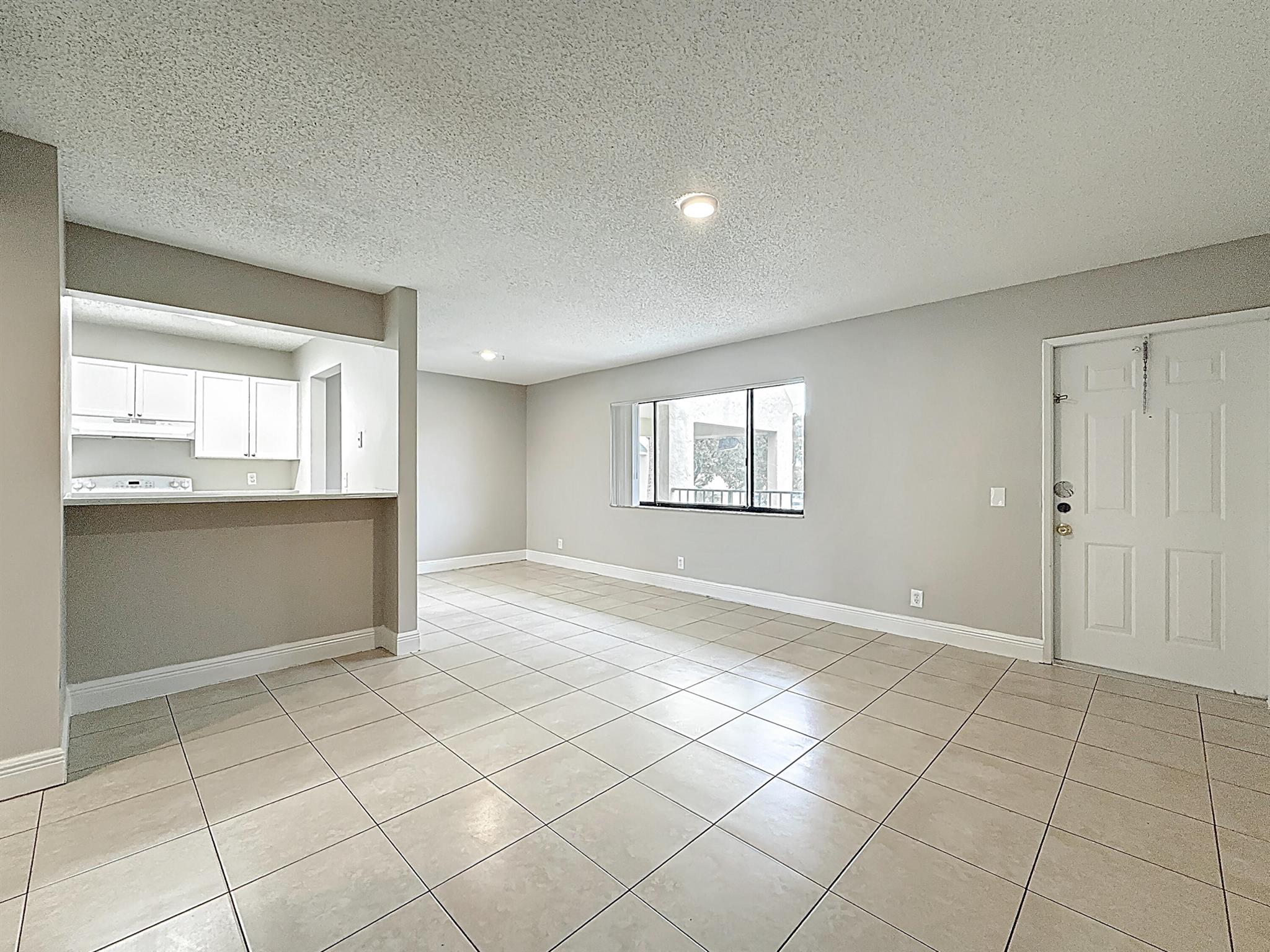 MEADOWS ON THE GREEN CONDO - Residential Lease