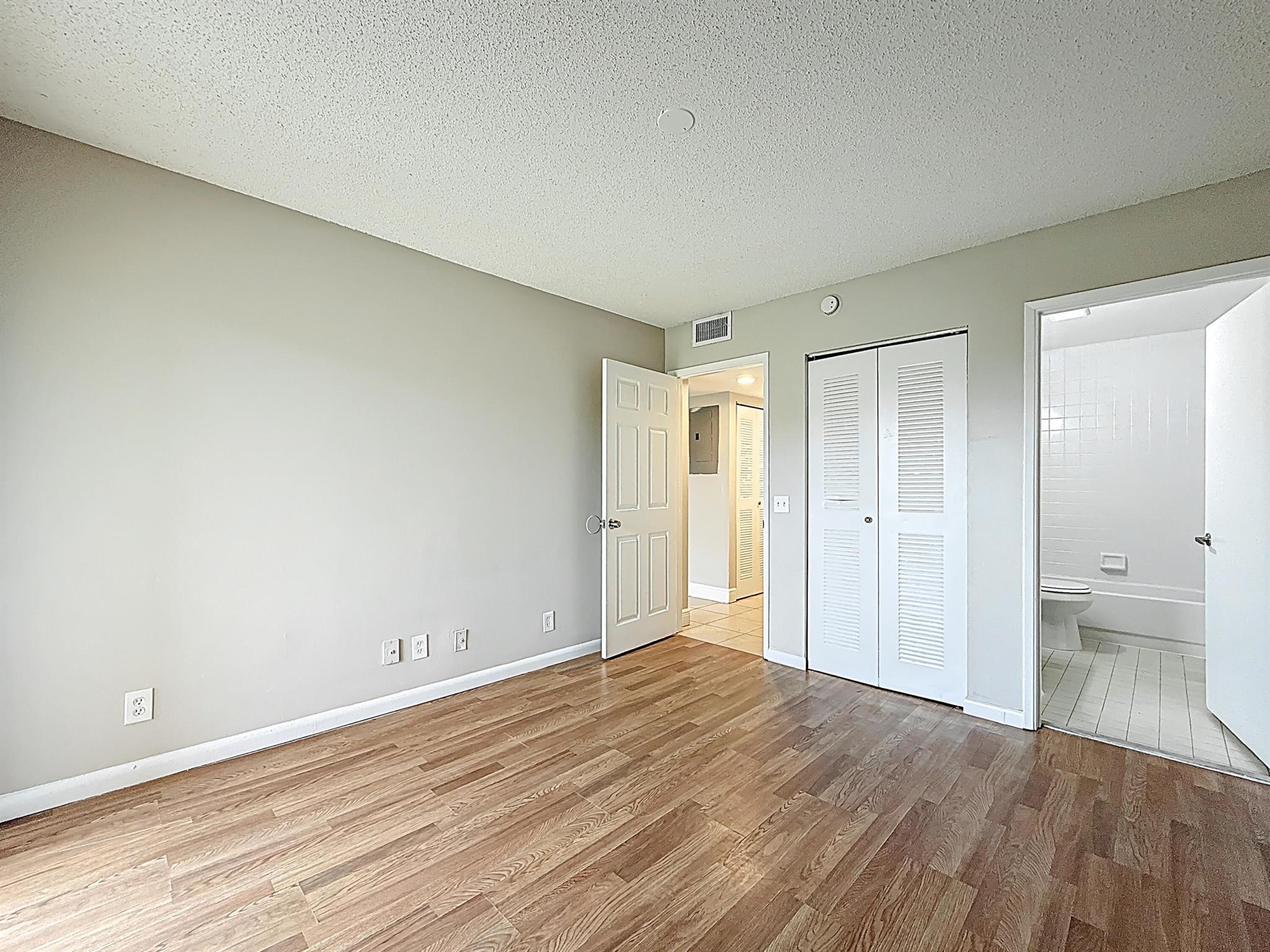 MEADOWS ON THE GREEN CONDO - Residential Lease