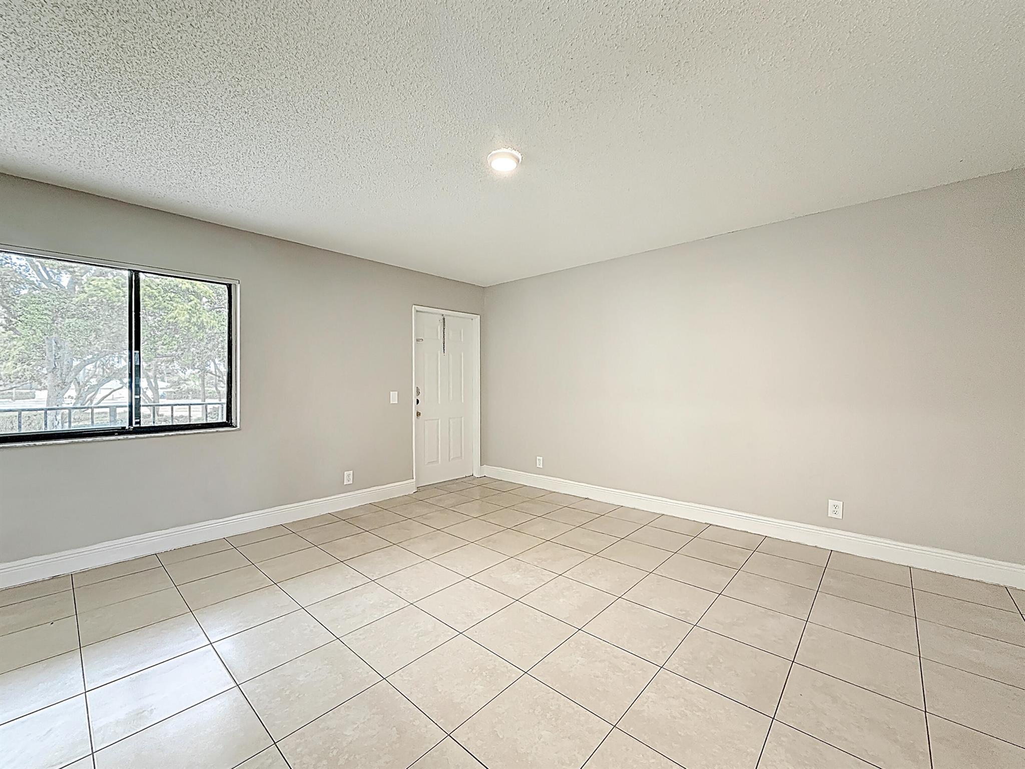 MEADOWS ON THE GREEN CONDO - Residential Lease