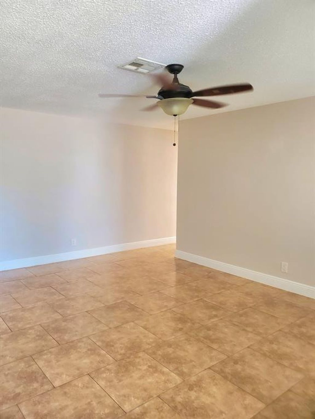 Photo of 4440 NW 19th Terrace, Oakland Park, FL 33309 (MLS # F10549270)