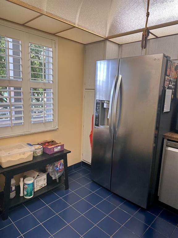 No 66 Palm-Aire Country C - Residential Lease