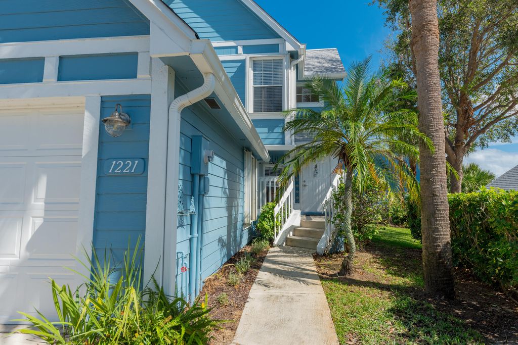 Photo of 1221 Ocean Dunes Circle, Jupiter, FL 33477 (MLS # R11036581)