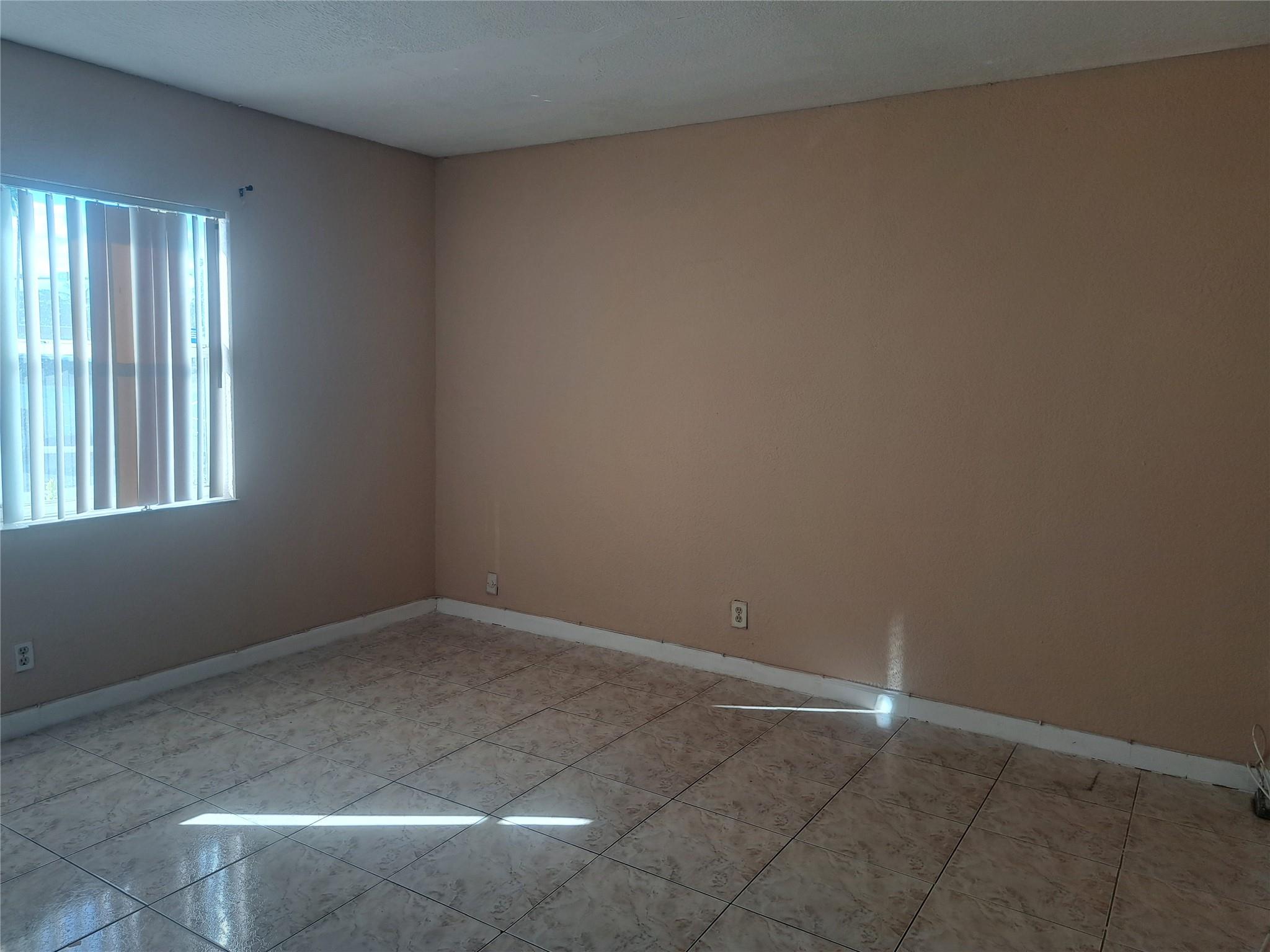 Oriole Estates - Residential Lease