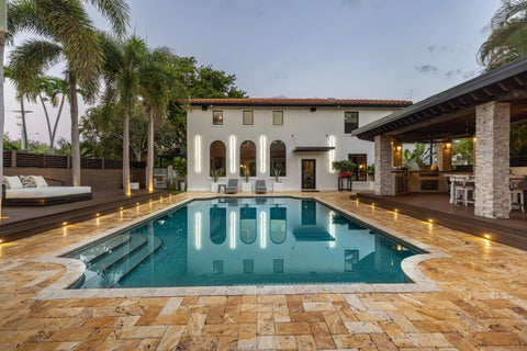 Tiny photo for 290 NW 6th Street, Boca Raton, FL 33432 (MLS # B26043971)