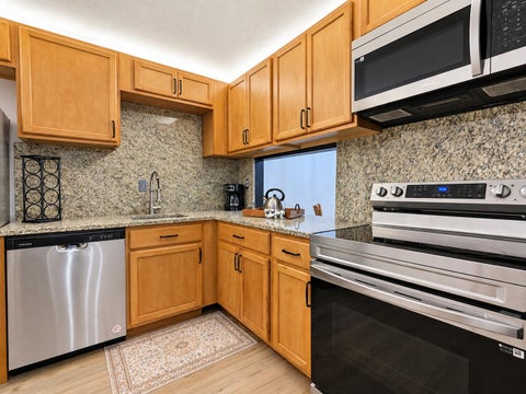Tiny photo for 2856 Garden Drive S #106, Lake Worth, FL 33461 (MLS # B26090861)
