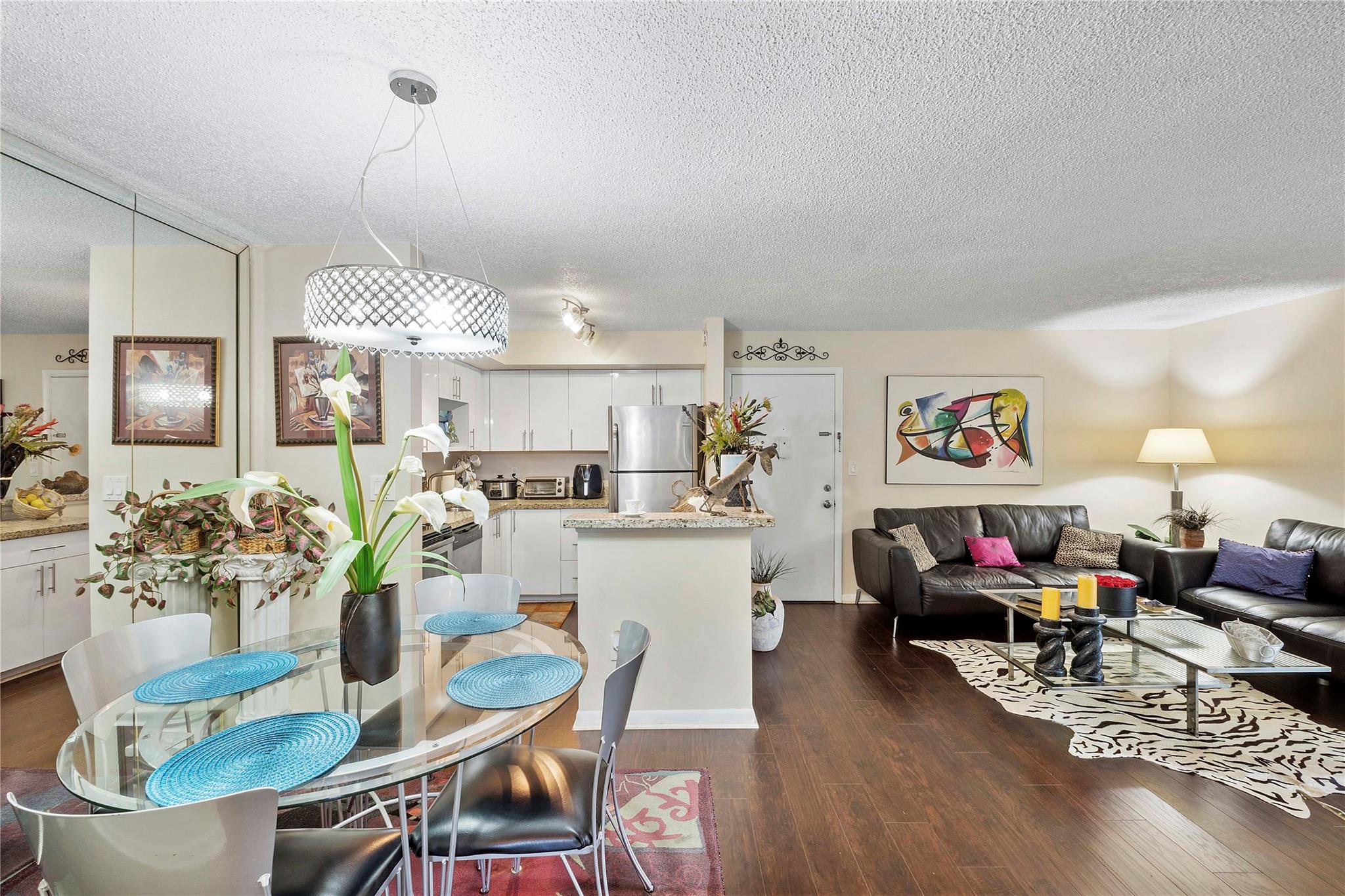 9368 S Belfort Cir 105