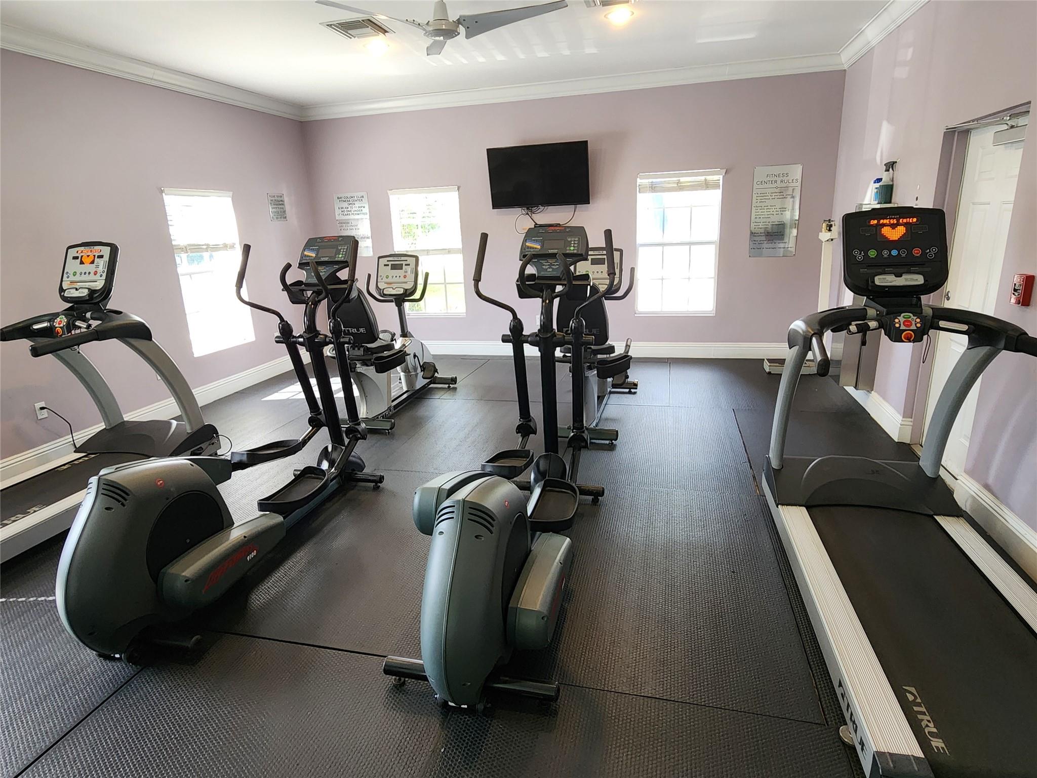 Bay Colony Club - Residential