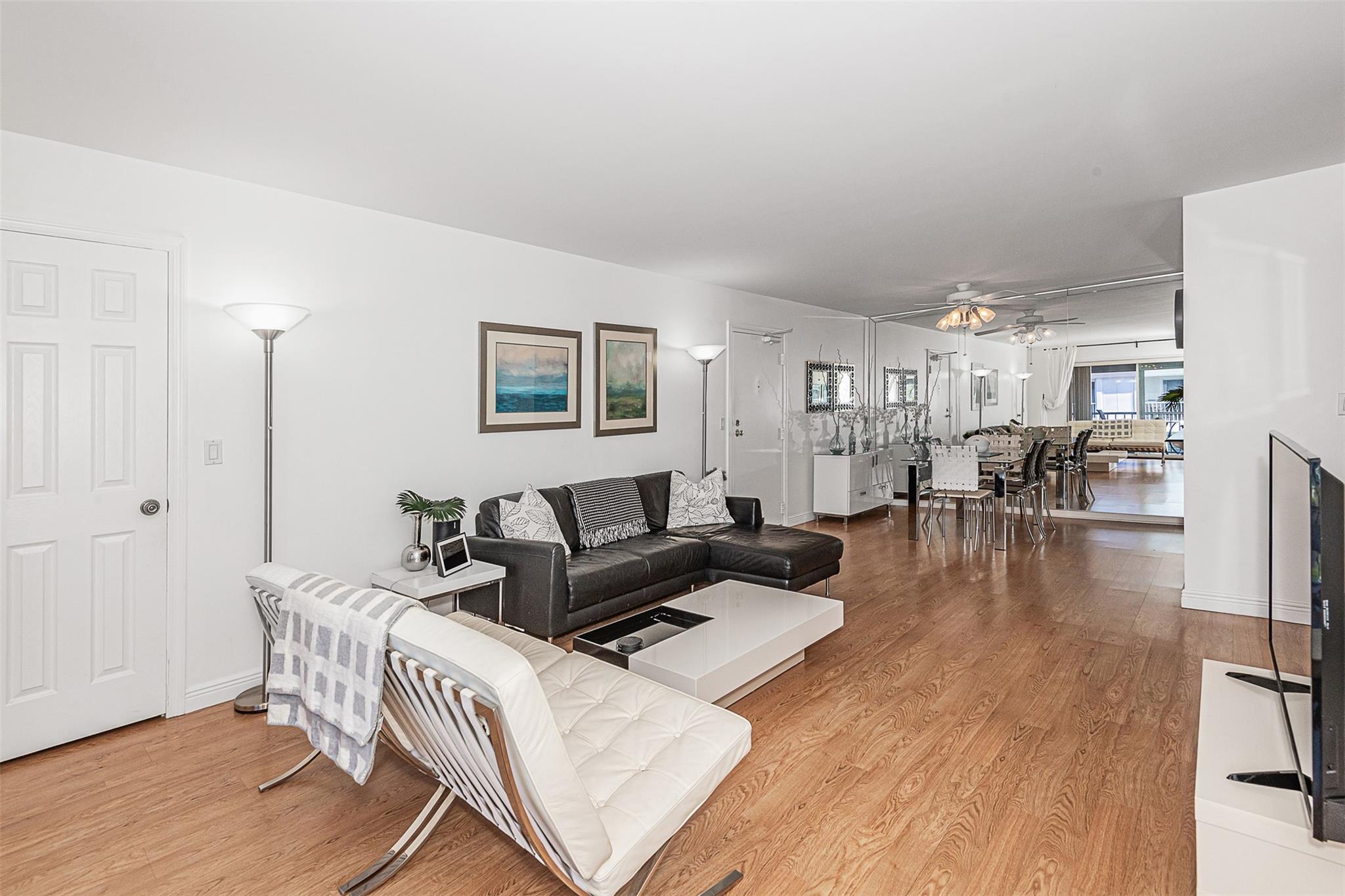 Bay Colony Club - Residential