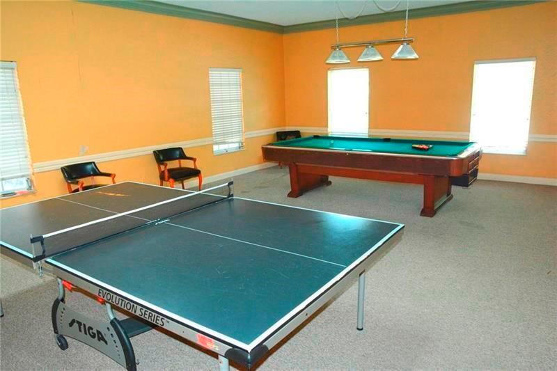 Bay Colony Club - Residential
