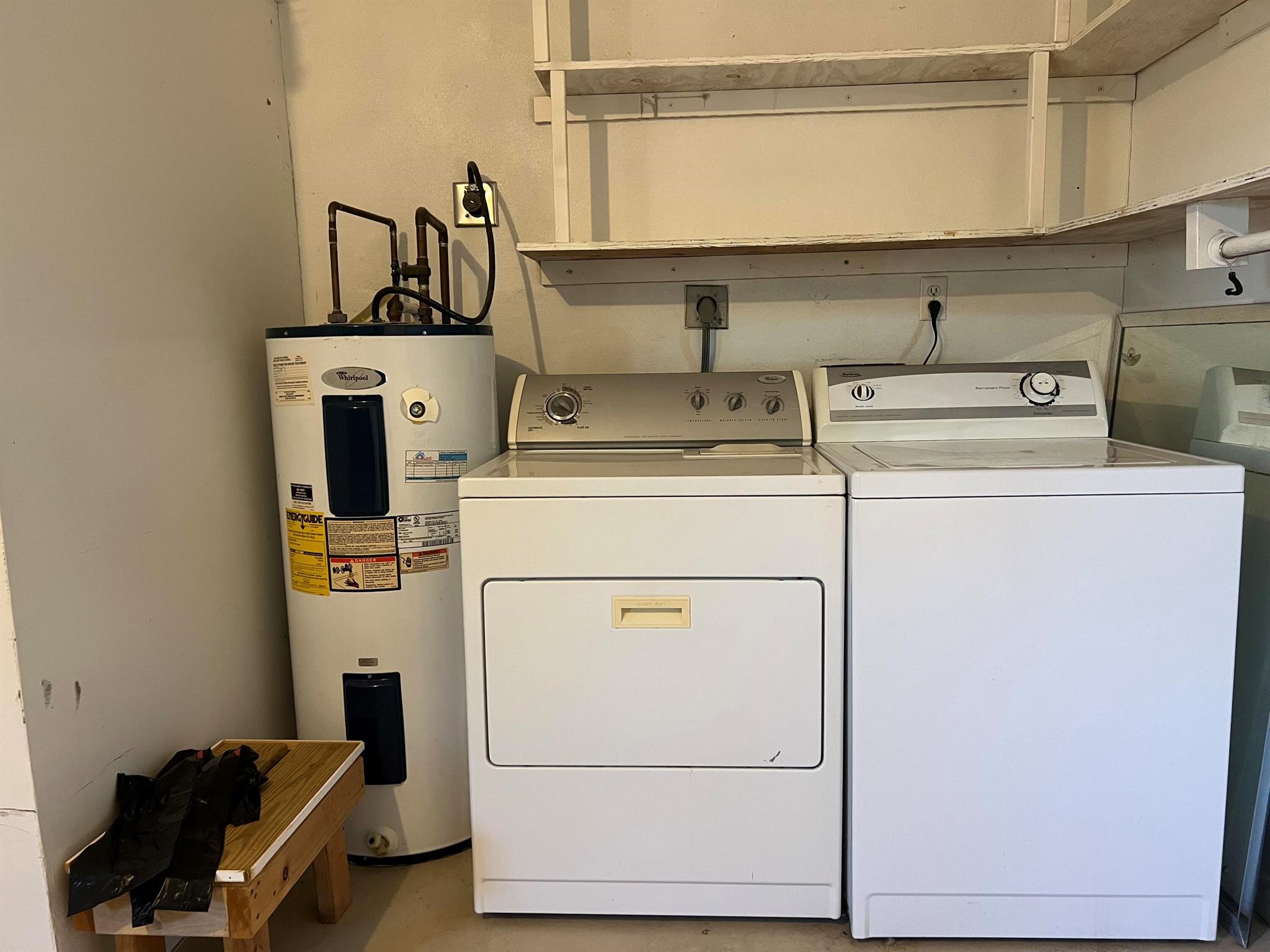 PINE MANOR SUBDIVISION - Residential Lease