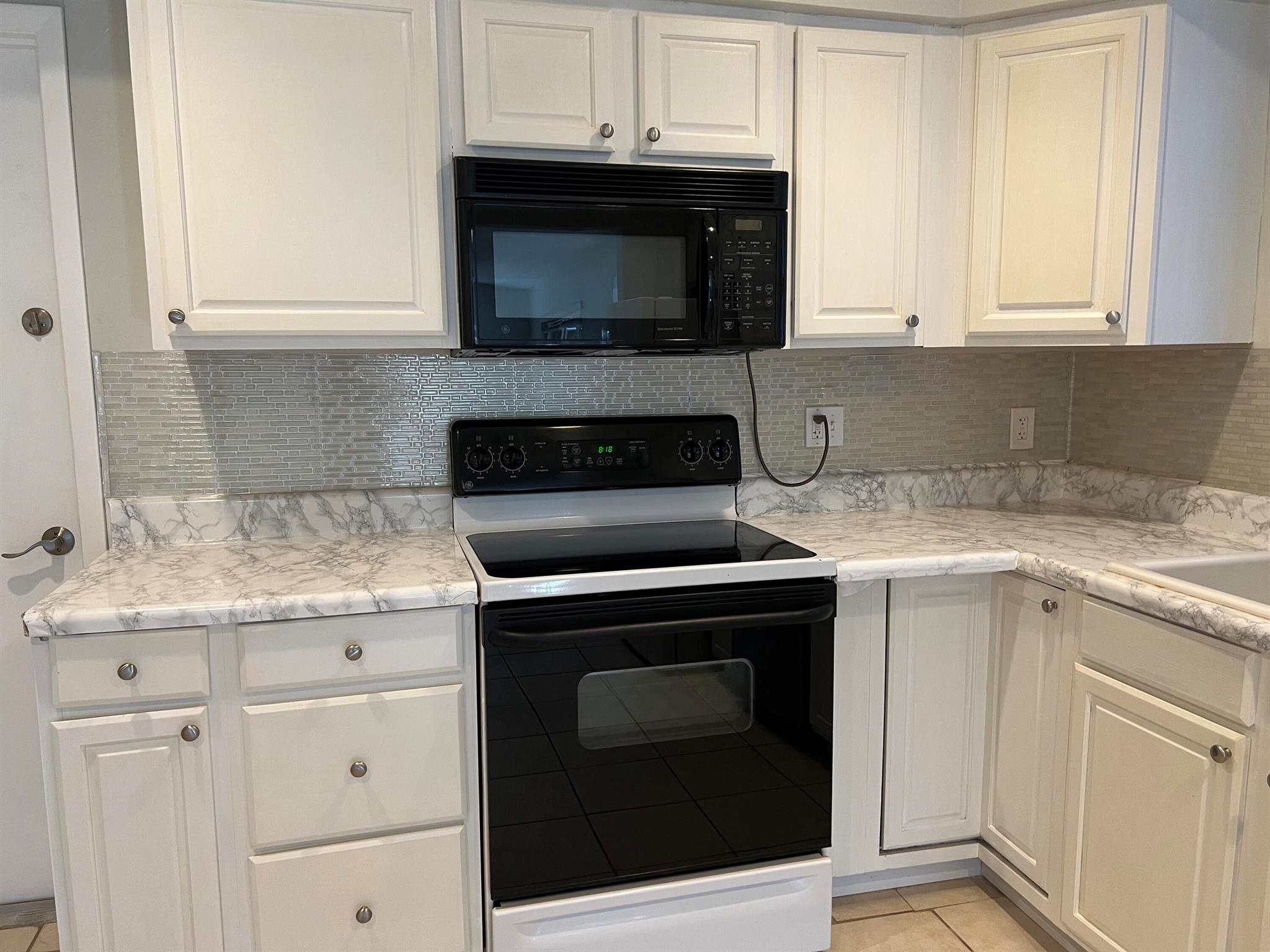 PINE MANOR SUBDIVISION - Residential Lease