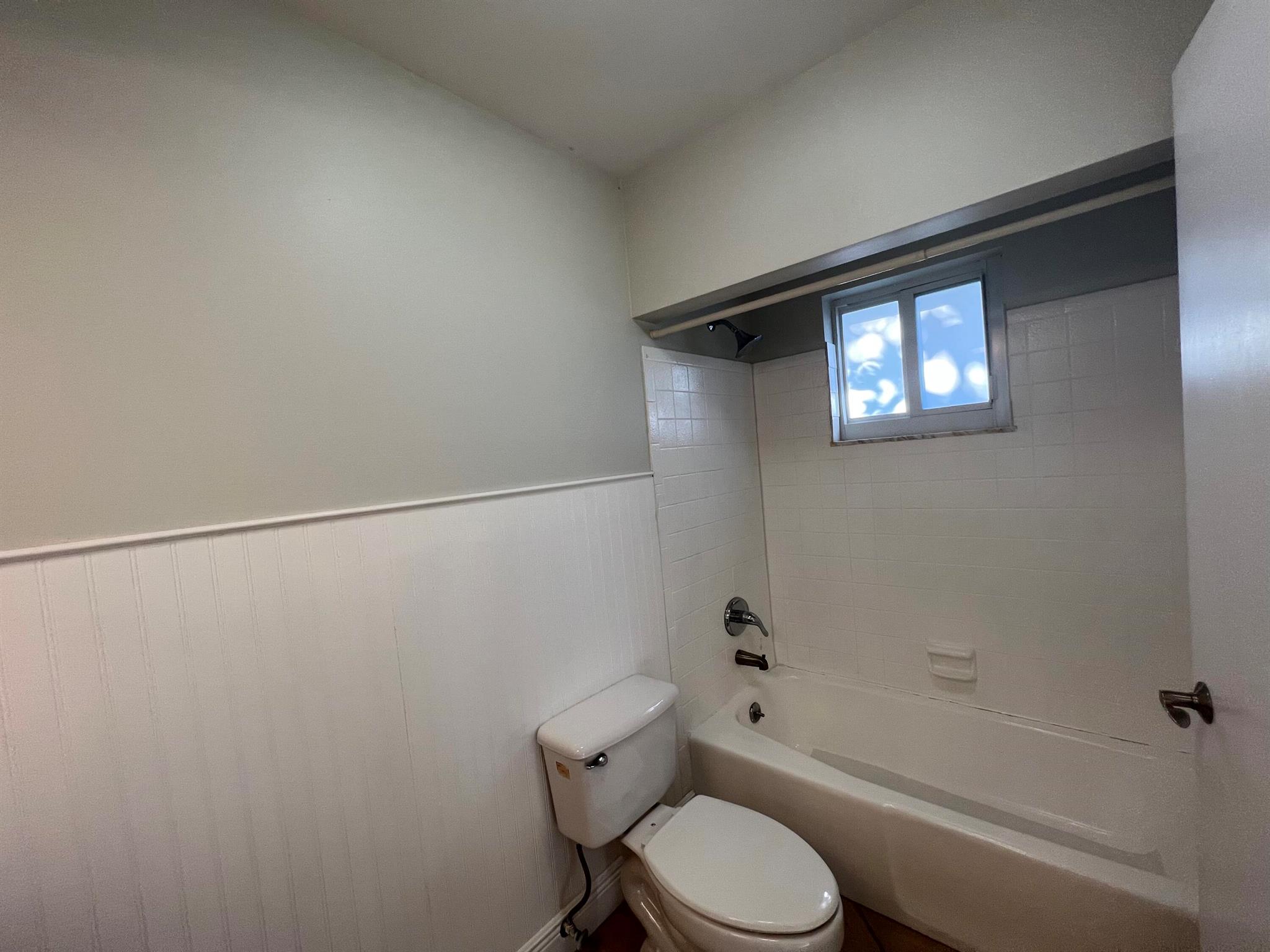 PINE MANOR SUBDIVISION - Residential Lease