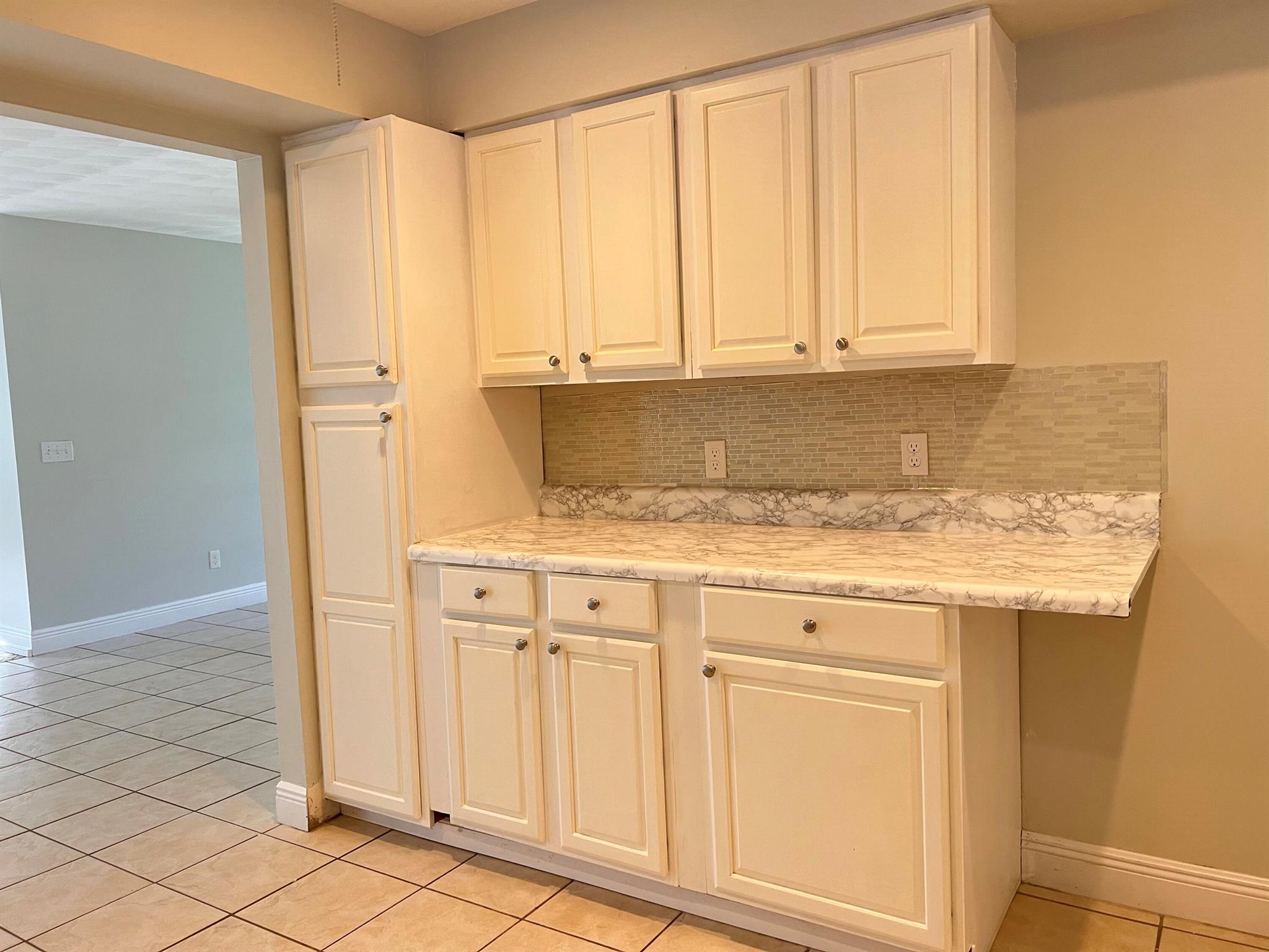 PINE MANOR SUBDIVISION - Residential Lease