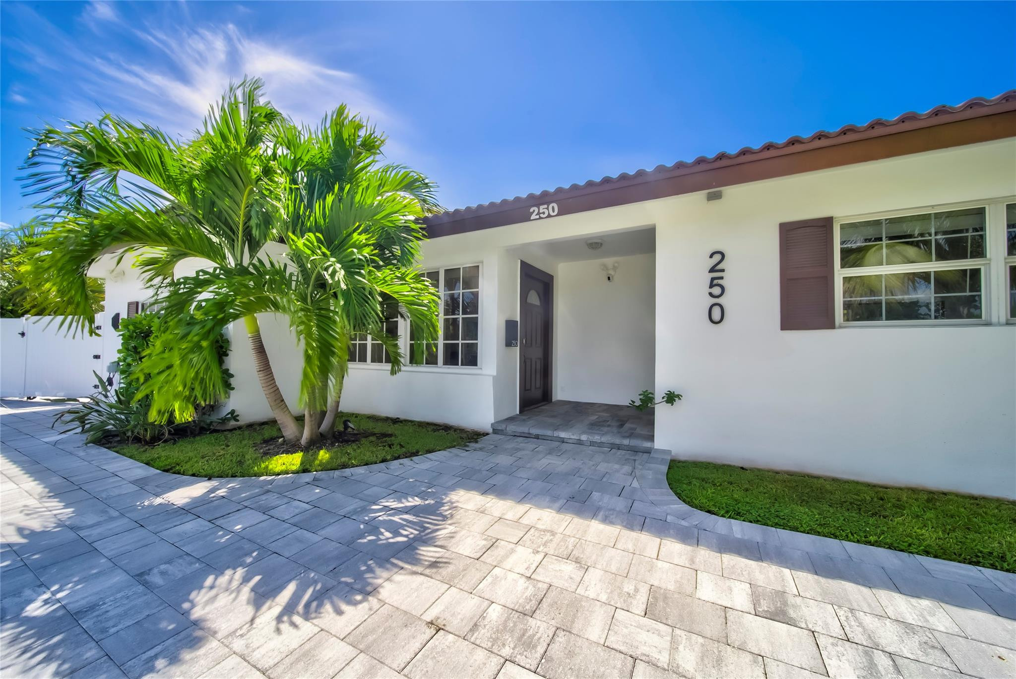 250 NE 27th Court
