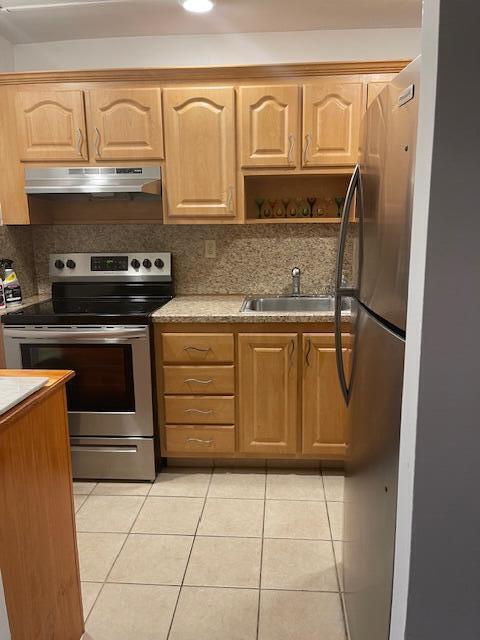9081 Sunrise Lakes Boulevard 112