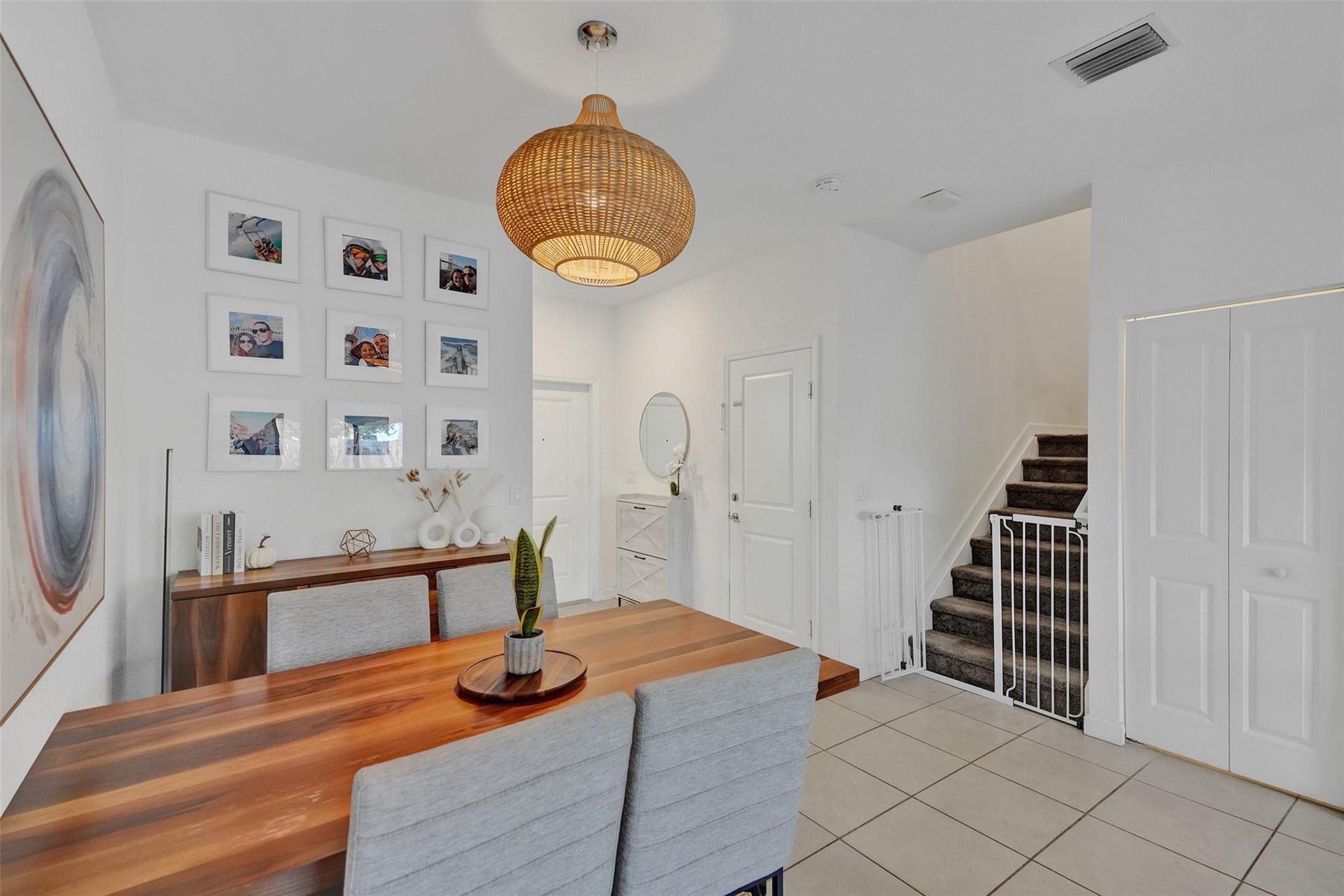 Via Ventura - Residential Lease