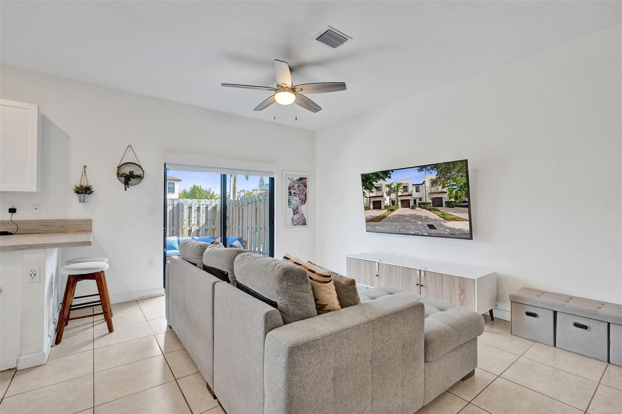 Via Ventura - Residential Lease