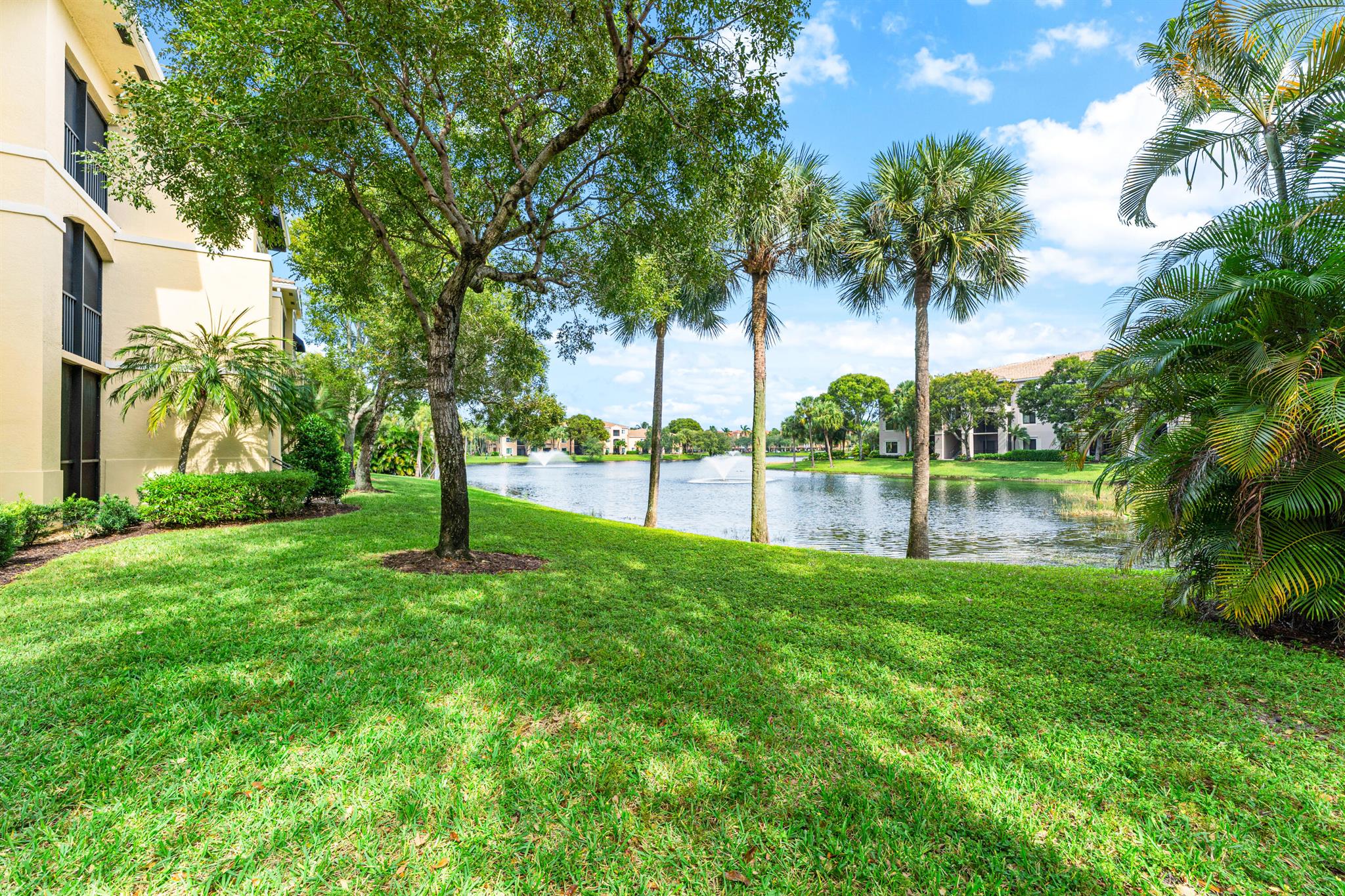 SAN MATERA THE GARDENS CO - Residential