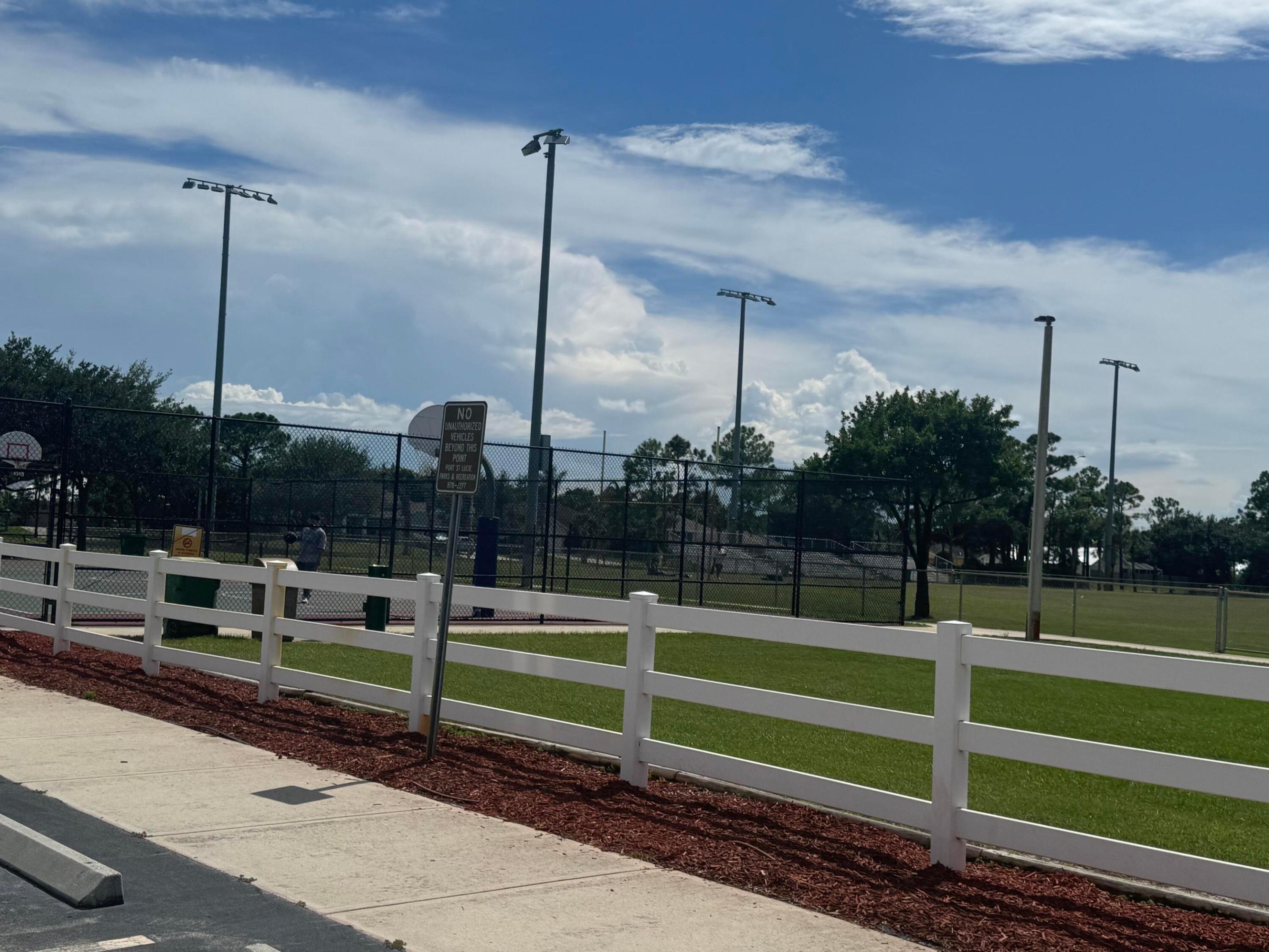 Southbend, South Bend - Residential Lease