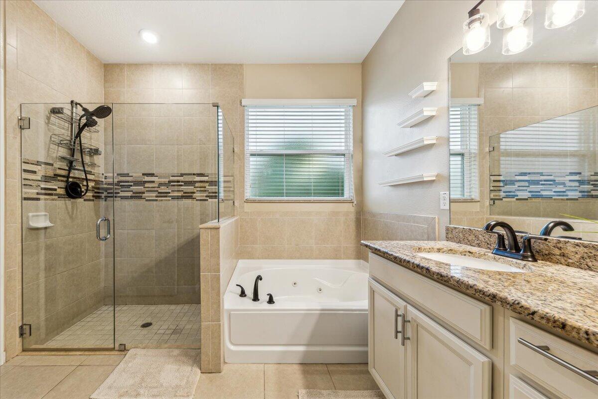 Southbend, South Bend - Residential Lease