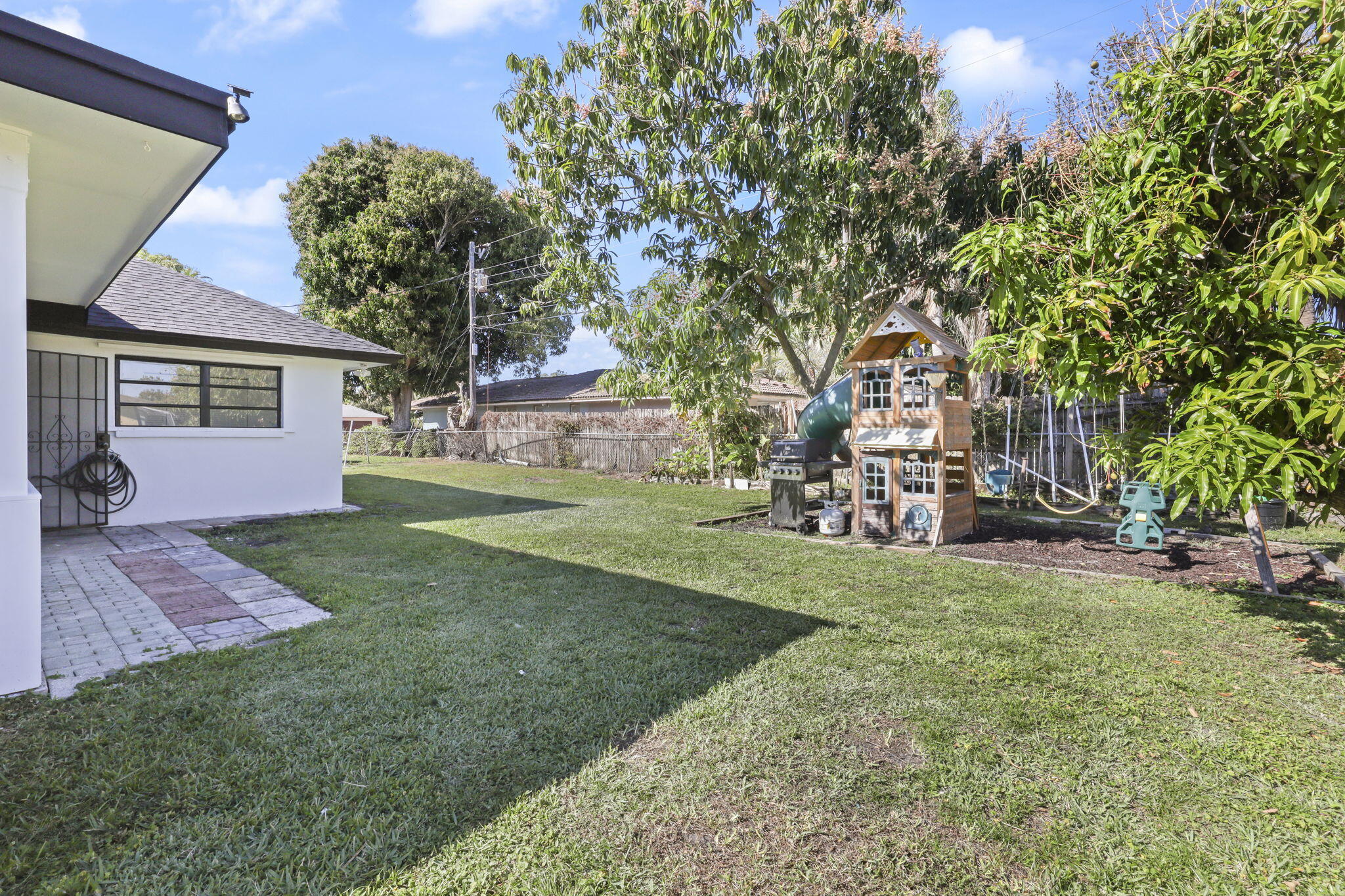 WESTFIELD AT WPB - Residential