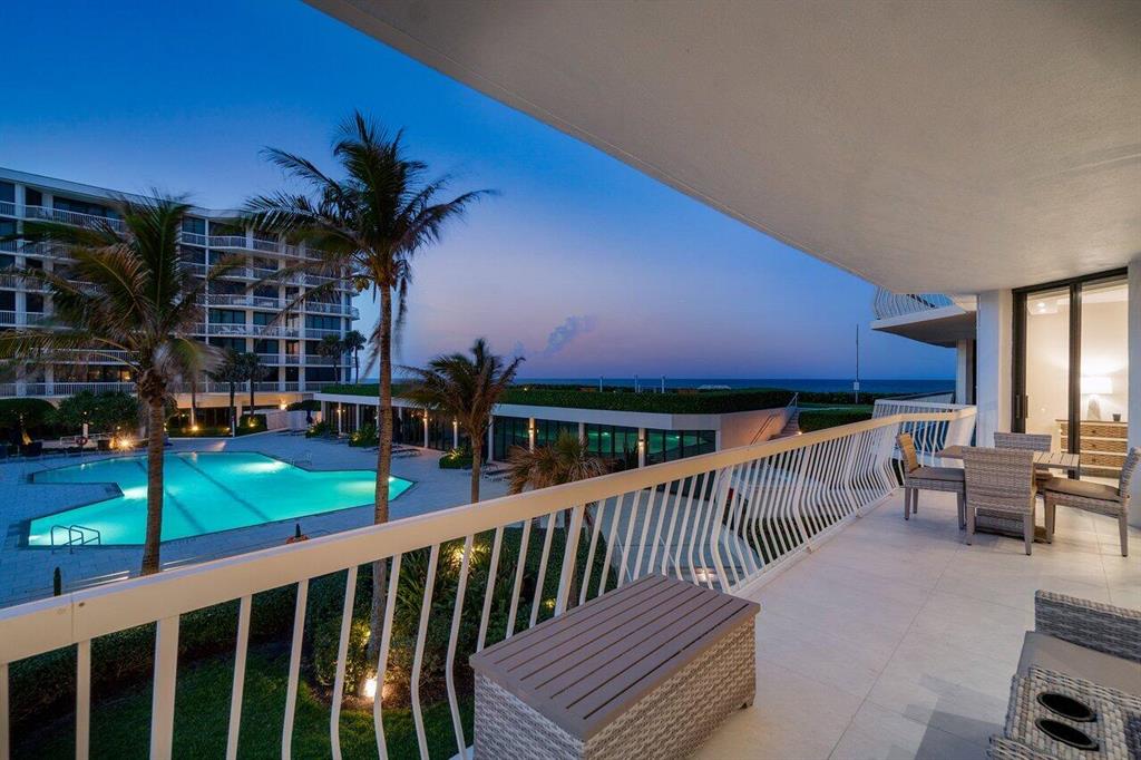 TWENTY ONE HUNDRED CONDO - Residential