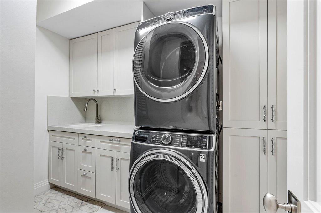 TWENTY ONE HUNDRED CONDO - Residential