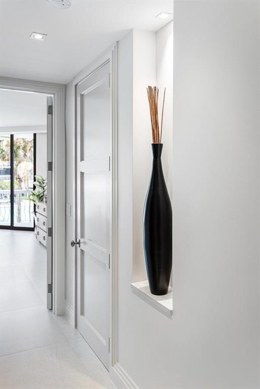 TWENTY ONE HUNDRED CONDO - Residential