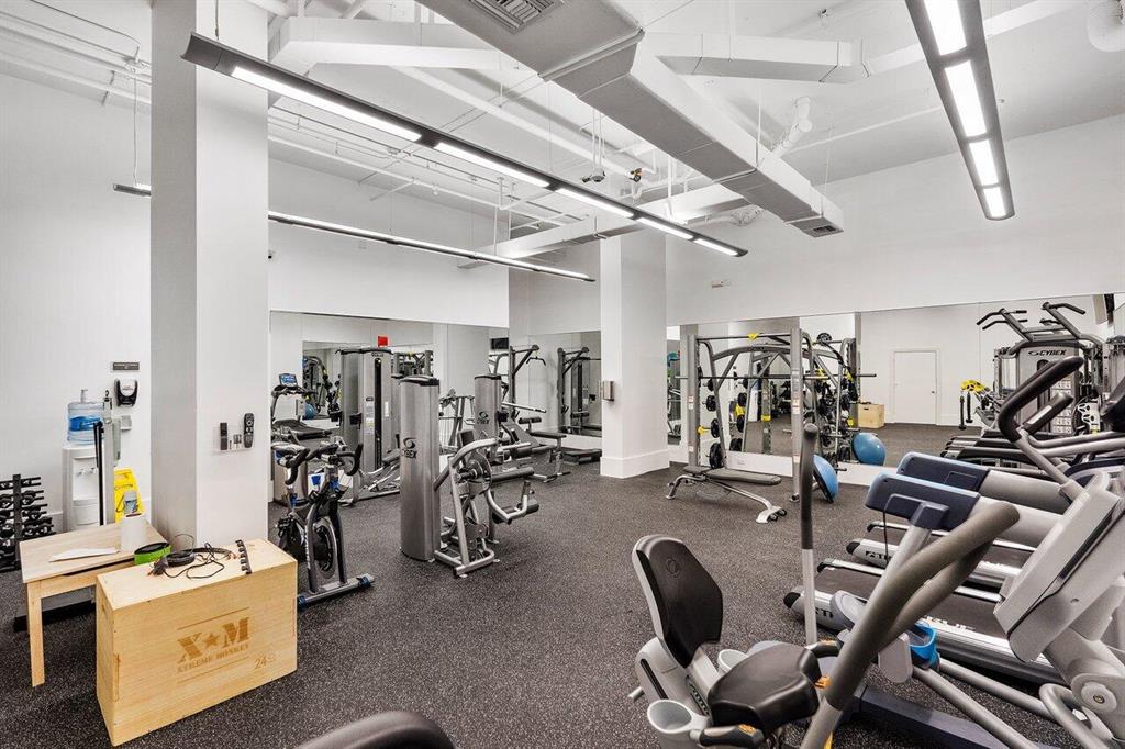 TWENTY ONE HUNDRED CONDO - Residential