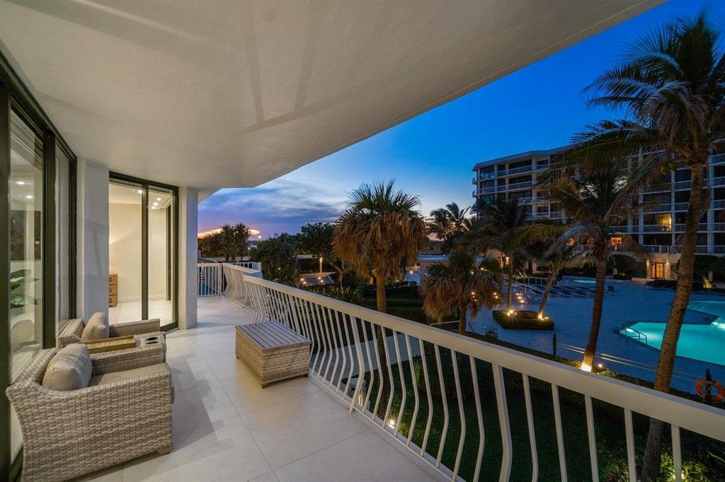 TWENTY ONE HUNDRED CONDO - Residential