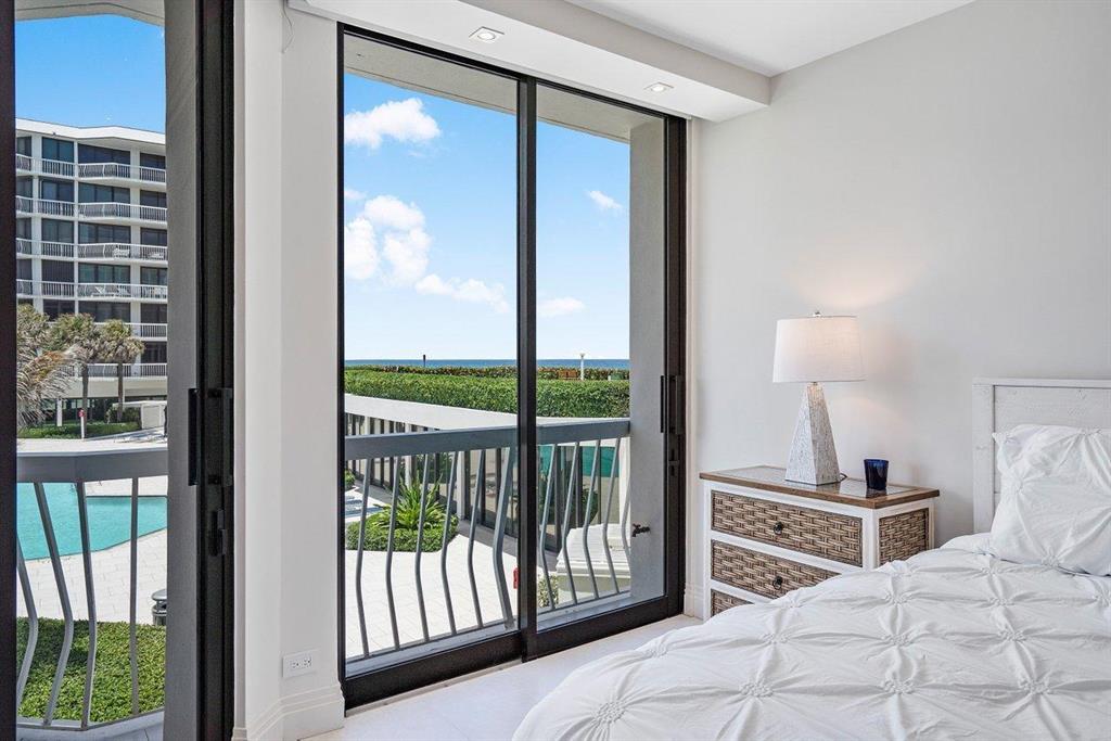 TWENTY ONE HUNDRED CONDO - Residential