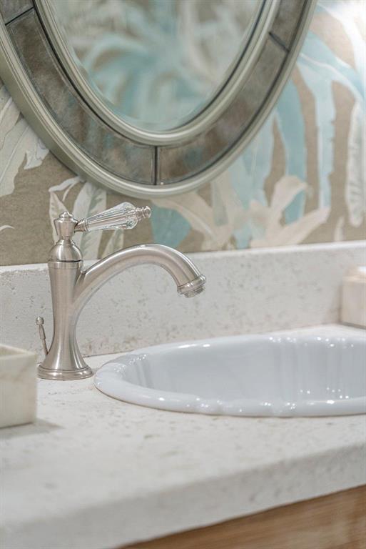 TWENTY ONE HUNDRED CONDO - Residential