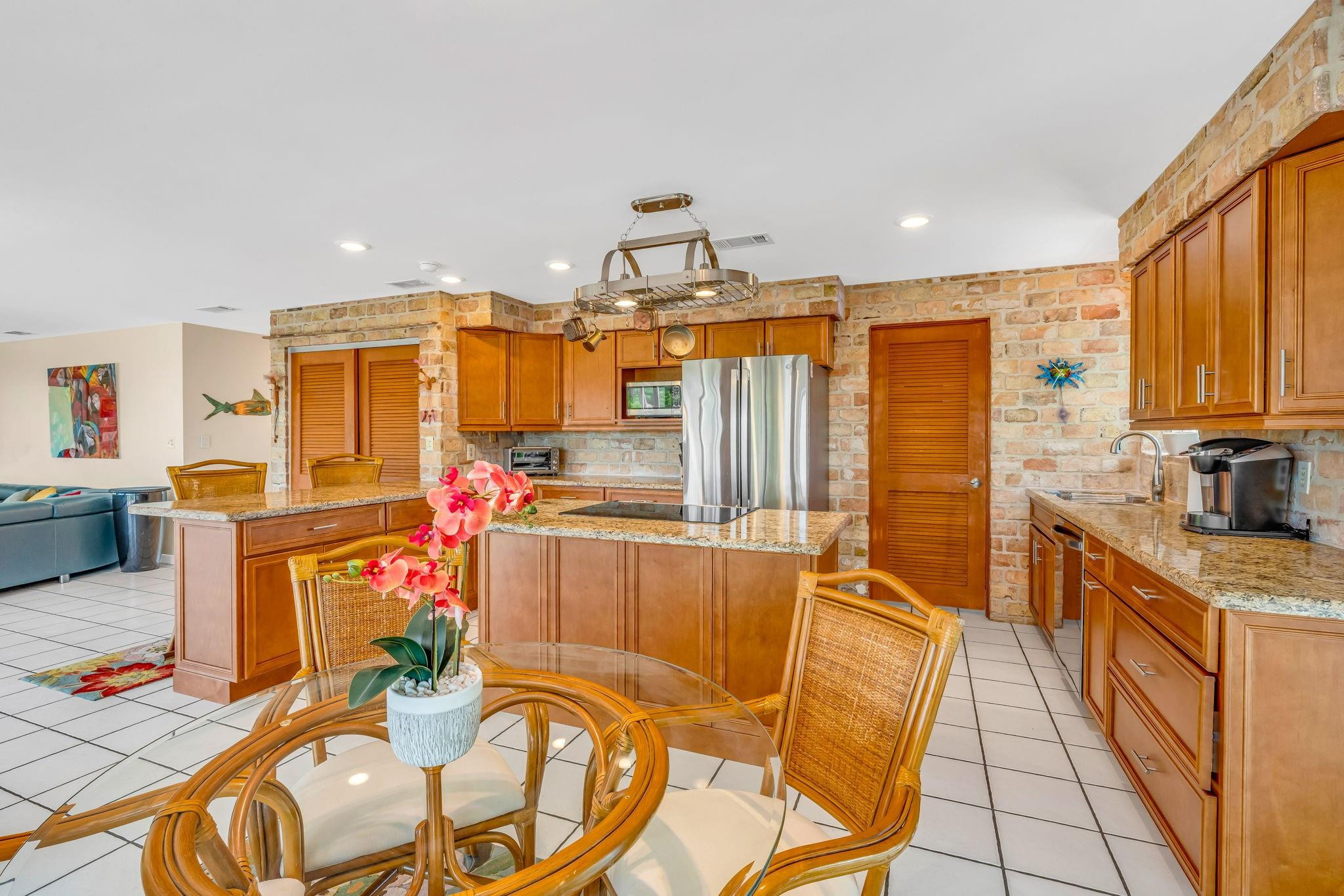 Gulfstream Shores - Residential