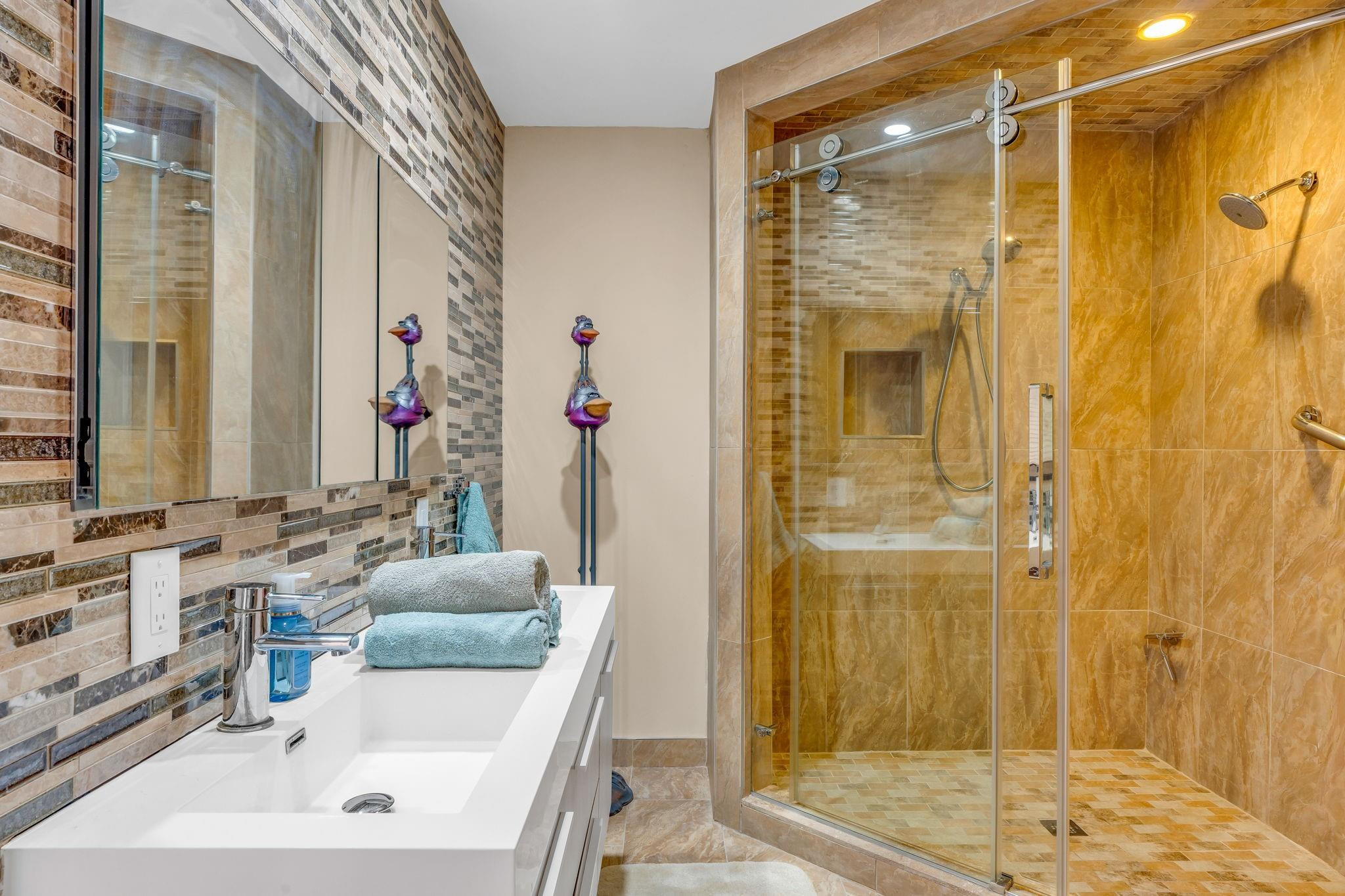 Gulfstream Shores - Residential