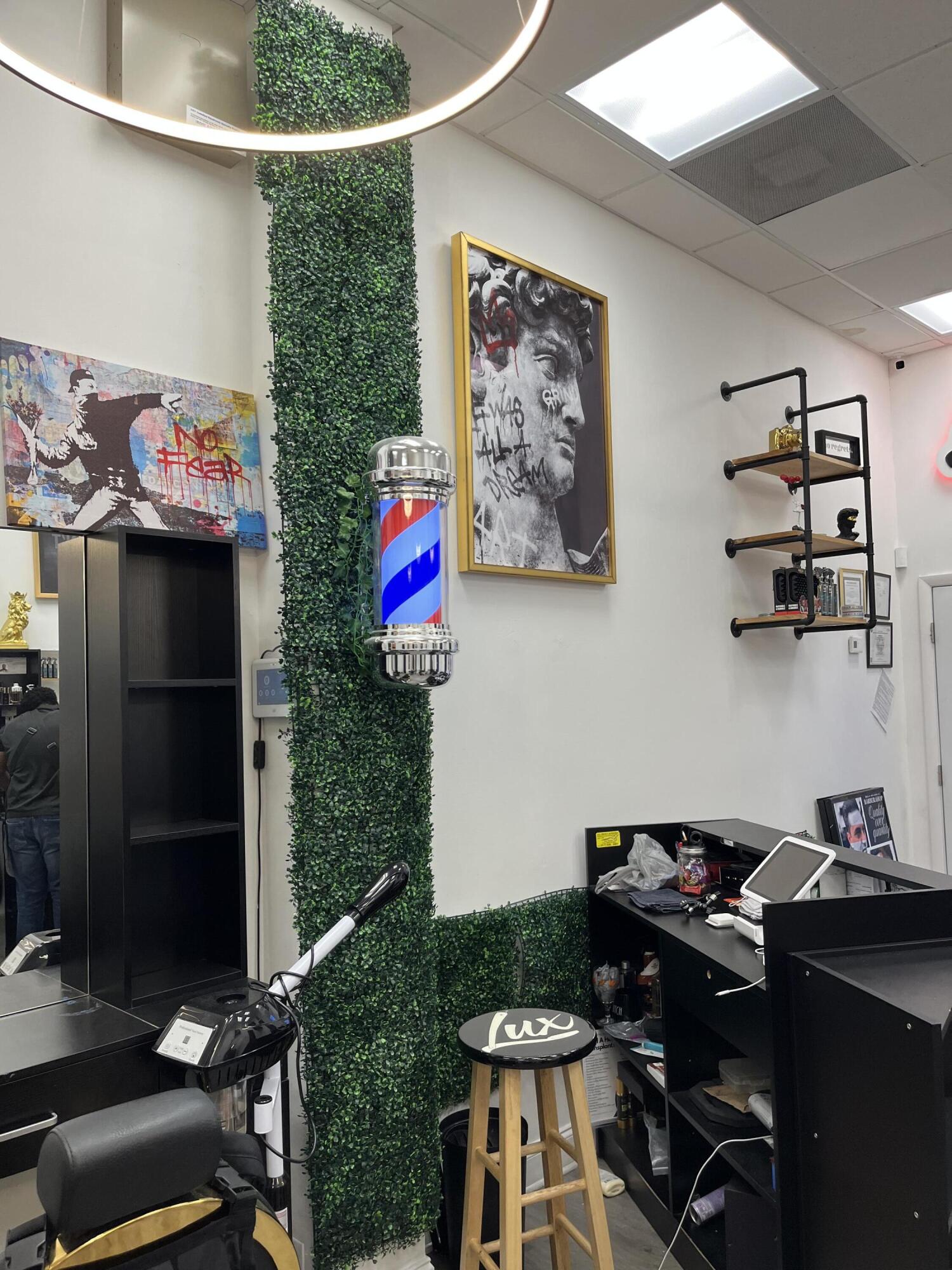 1682 N Federal Highway