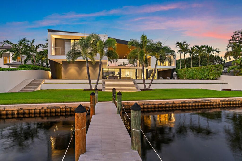 Photo of 5706 Holly Lane, Jupiter, FL 33458 (MLS # R11161950)