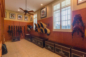 GRAND PRIX FARMS - Residential