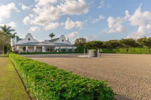 GRAND PRIX FARMS - Residential