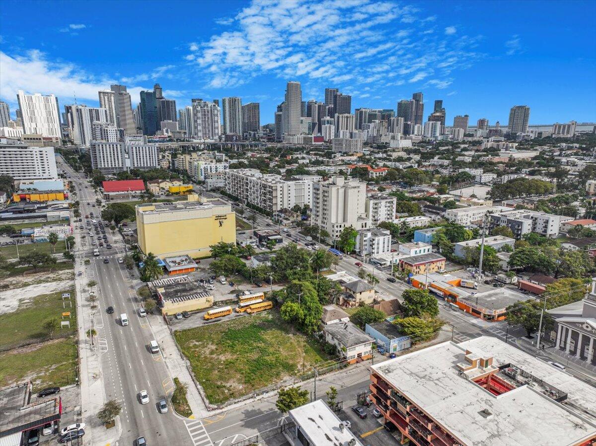 29 SW 9th Avenue