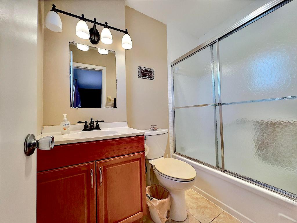 BEVERLY HILLS CONDO NUMBER SEVEN - Residential