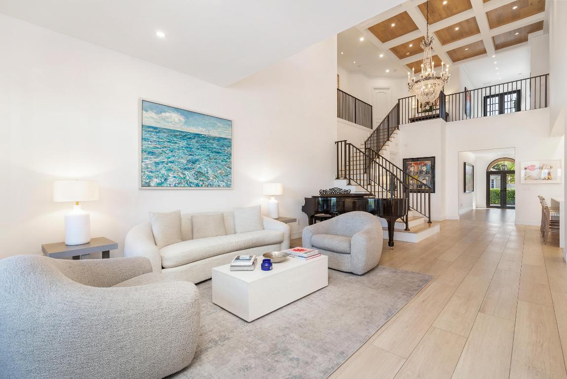 2085 Regents Boulevard