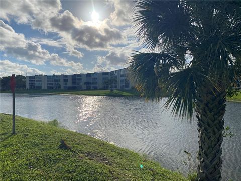 A home in Deerfield Beach