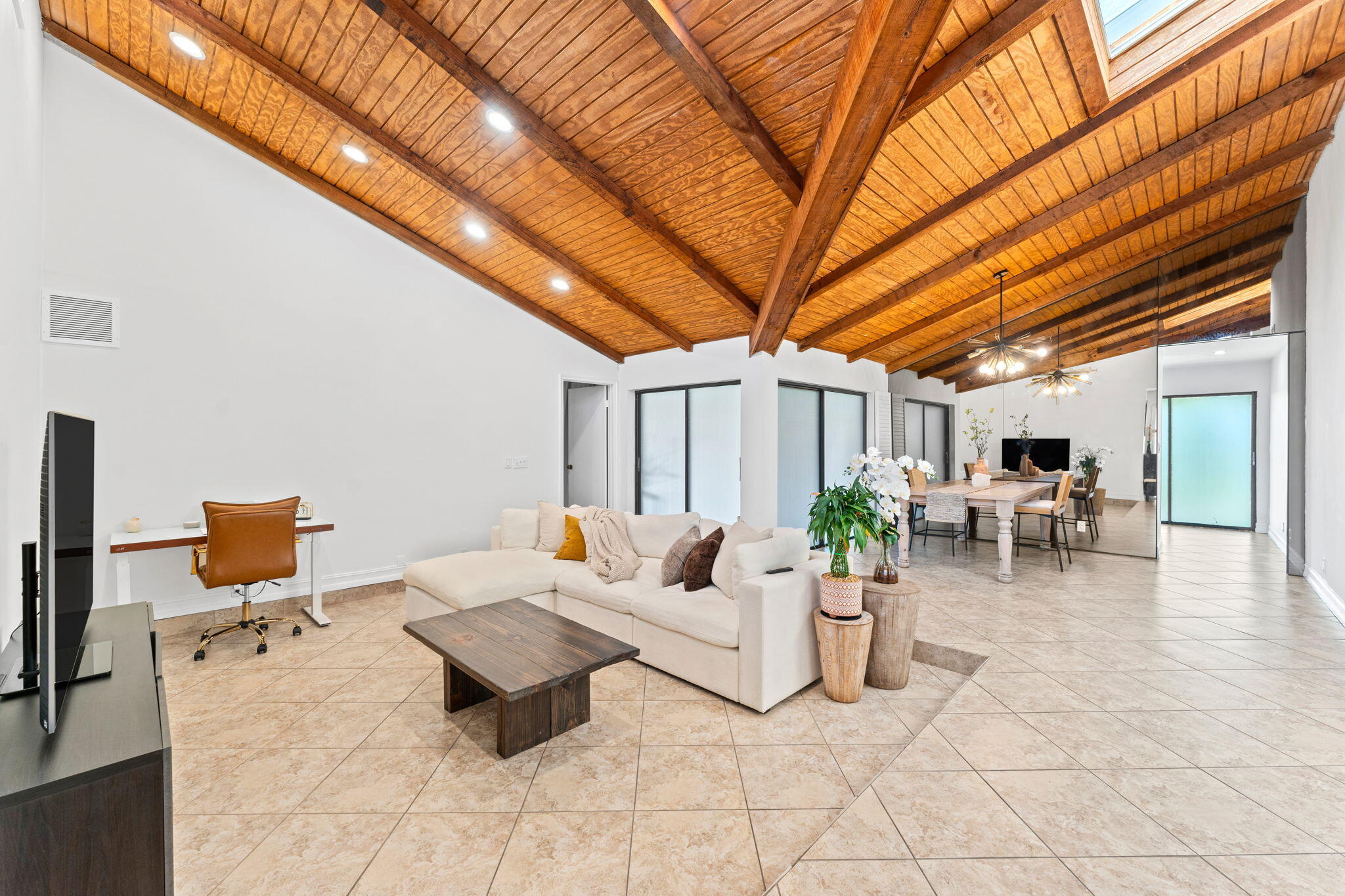 PINES AT WOODMONT CONDO - Residential