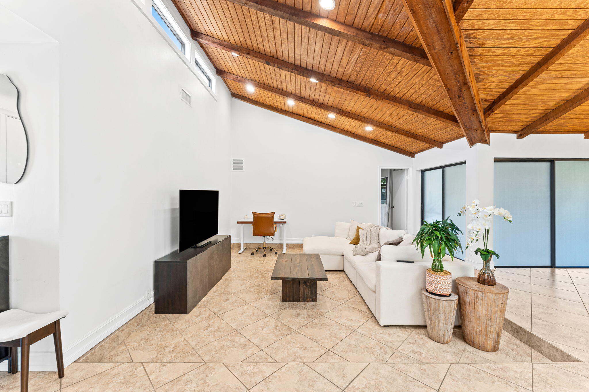 PINES AT WOODMONT CONDO - Residential