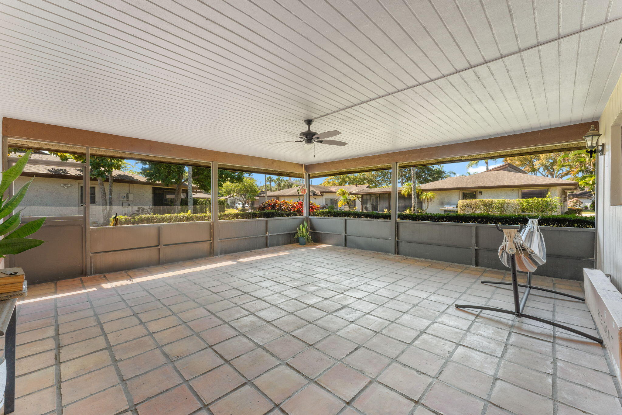 PINES AT WOODMONT CONDO - Residential