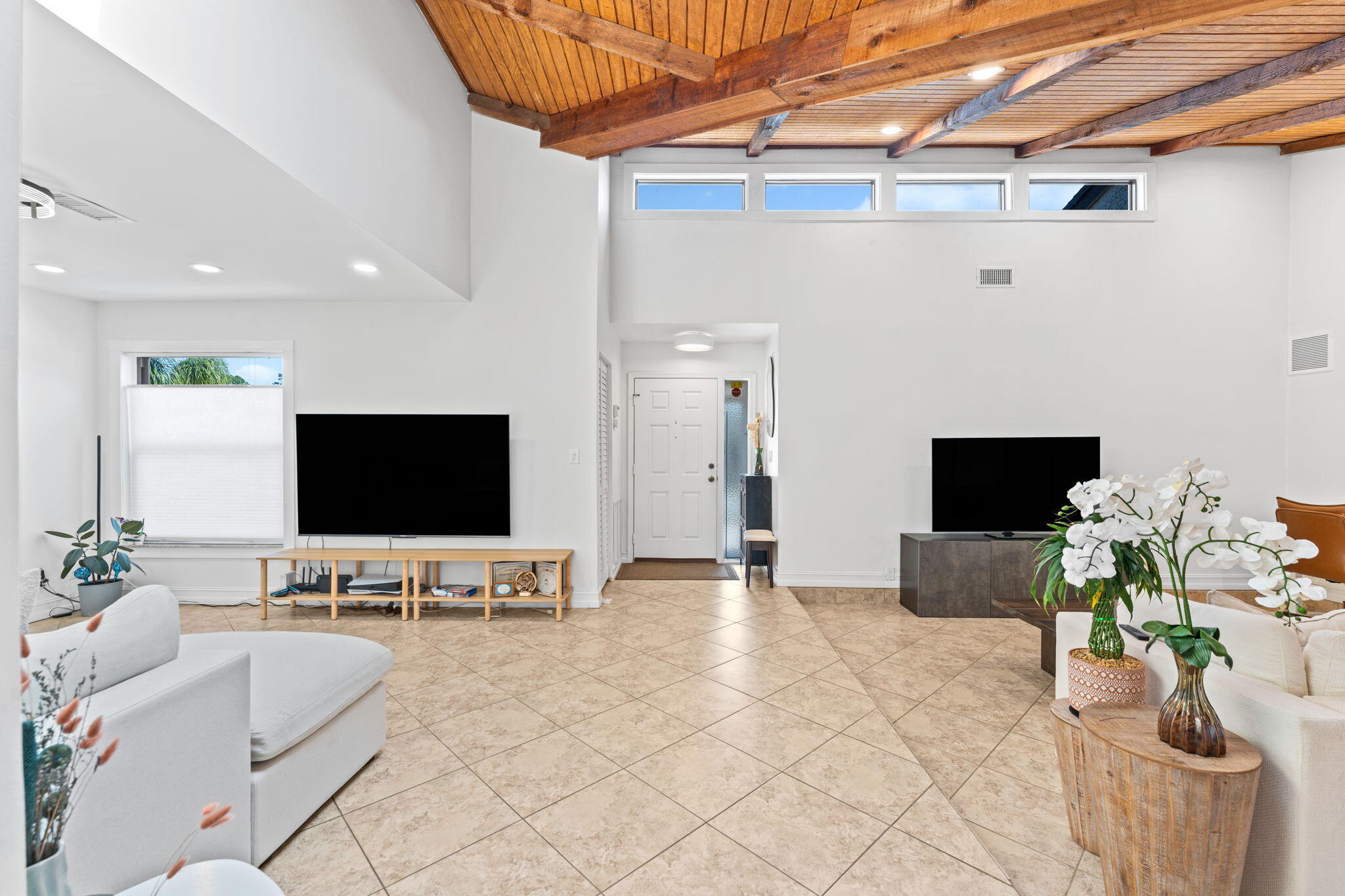 PINES AT WOODMONT CONDO - Residential