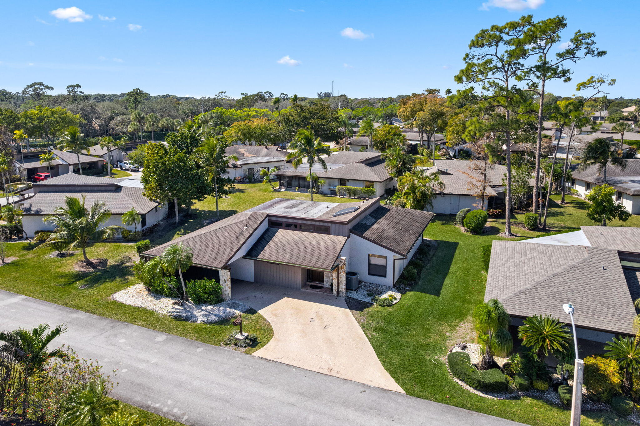 PINES AT WOODMONT CONDO - Residential